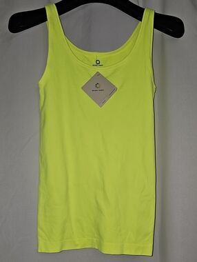 Nikibiki Seamless Premium Sports Wicking Tank Top Neon Yellow XS- XL OSFM New